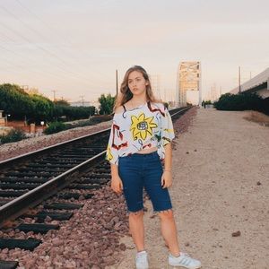 80's Pattern Sheer Top 🌻